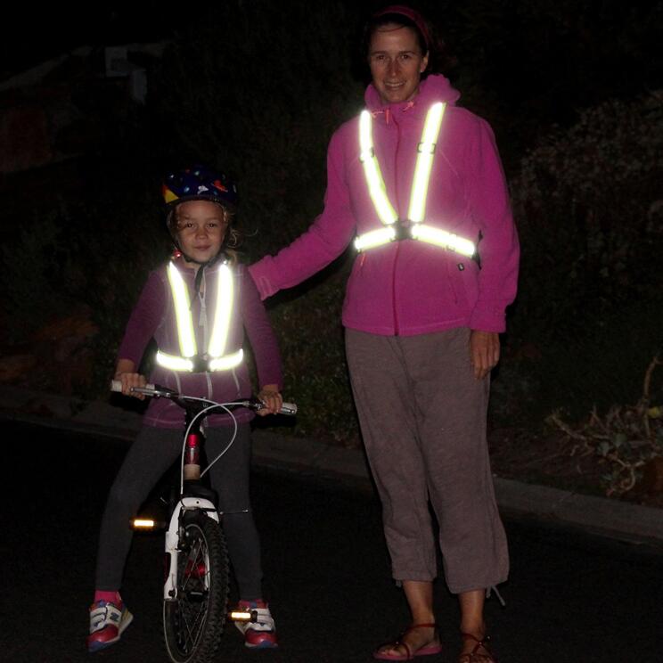 reflective clothing，be seen, be safer